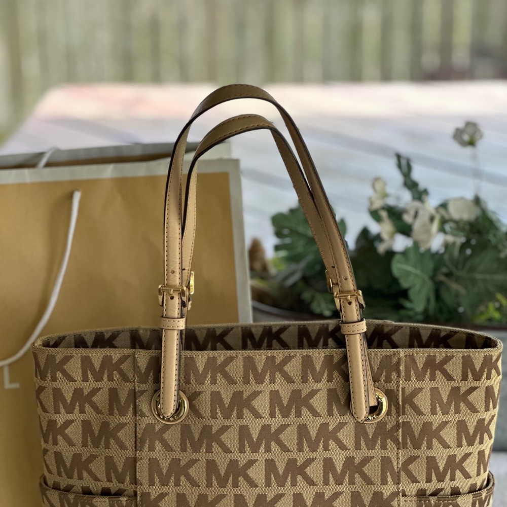 Original Michael Kors Tote - Picture 8 of 14